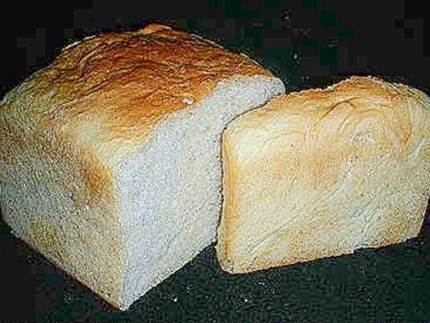 ちょっぴり ヘルシーで減塩パン